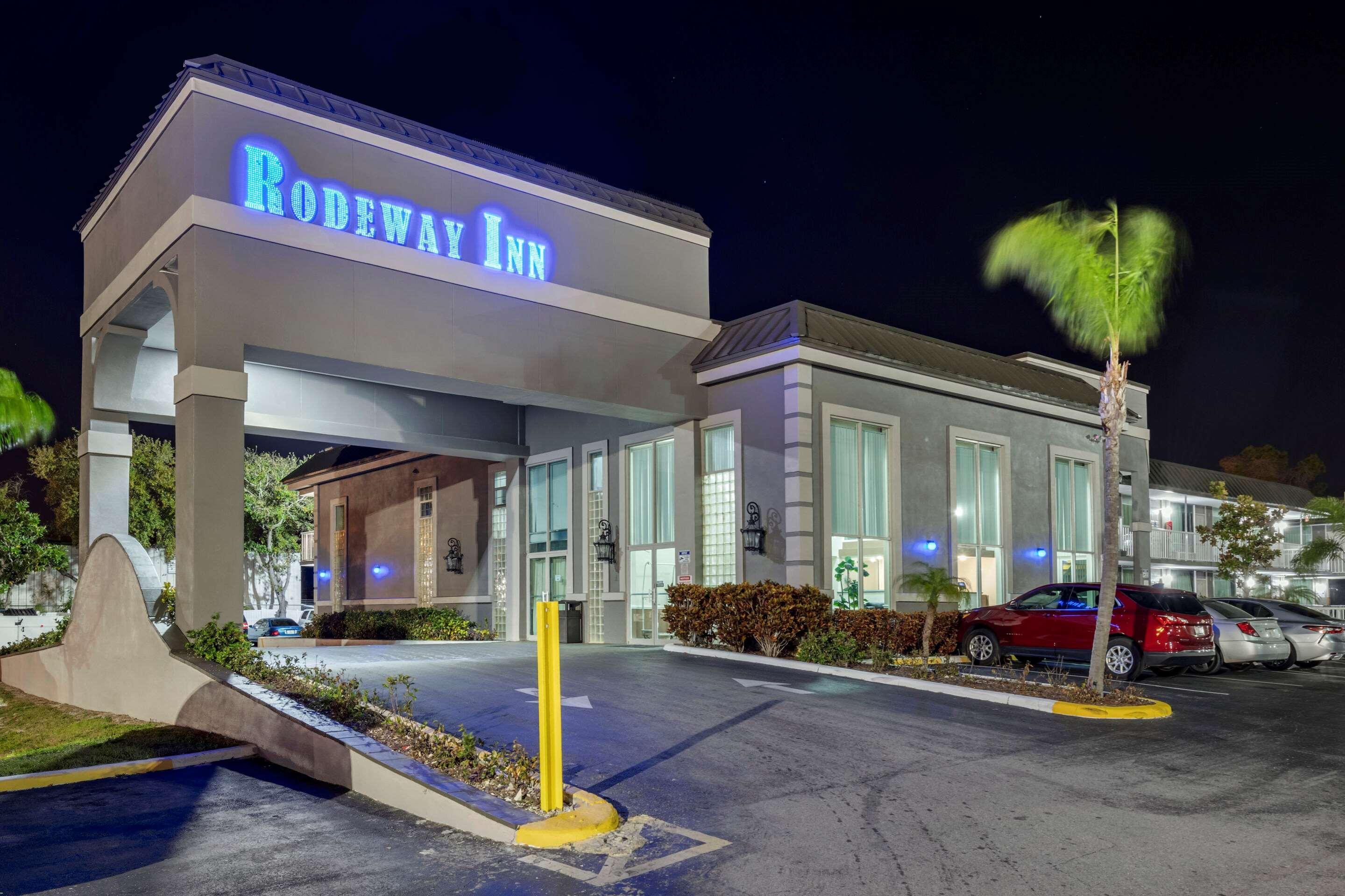 Rodeway Inn - New Port Richey Exterior foto