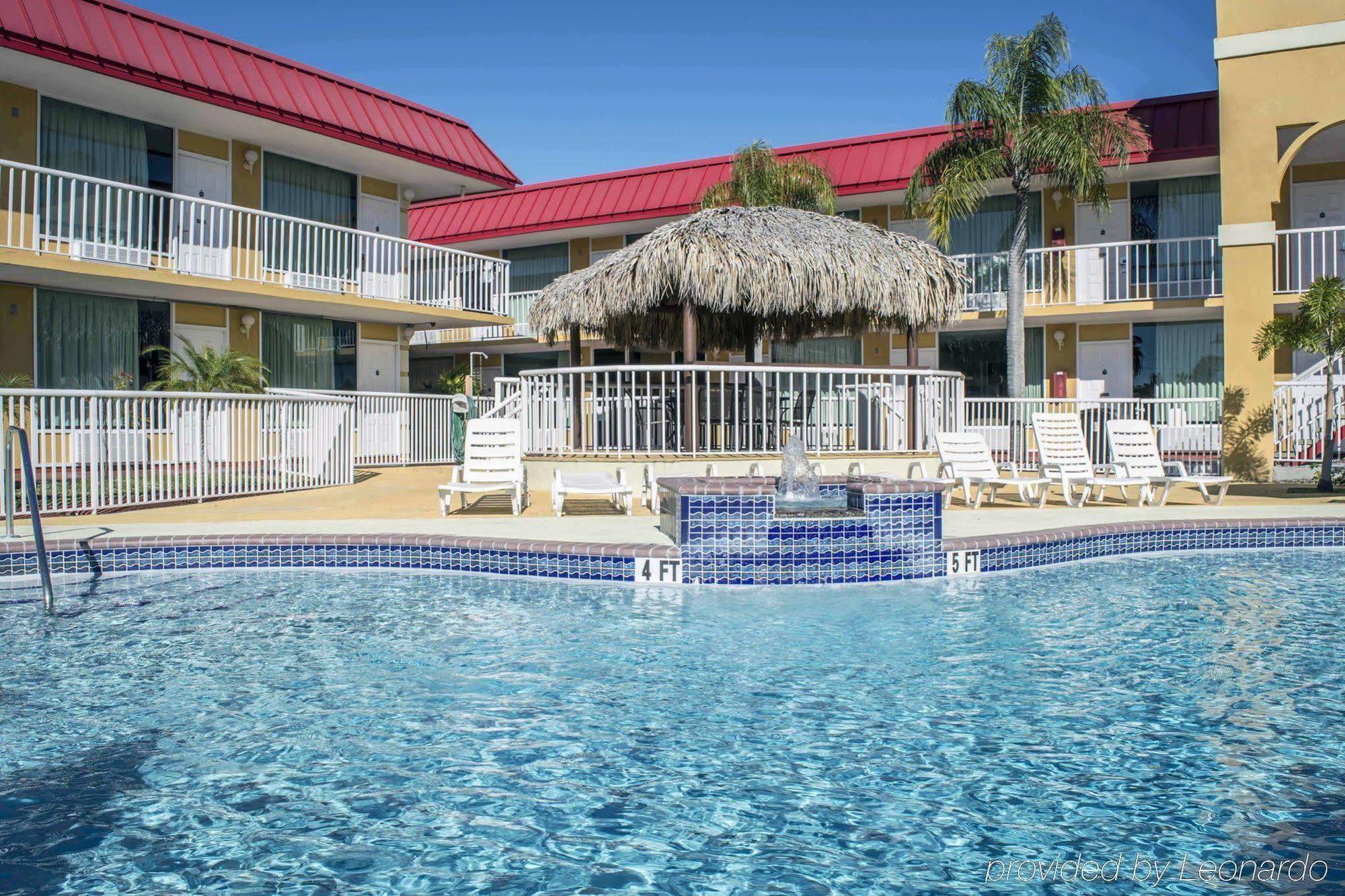 Rodeway Inn - New Port Richey Exterior foto